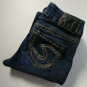 Silver Suki jeans size 25 dark wash 32 long